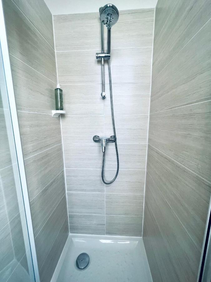 "Le Charleville", Superbe Appartement, Gare De Nevers, Service Premium By Primo C0Nciergerie ภายนอก รูปภาพ